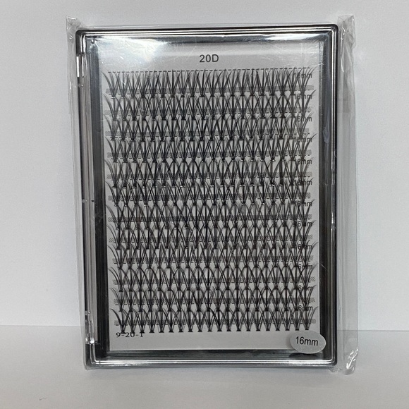 Individual Lashes in 12mm, 14mm and 16mm - Picture 4 of 4